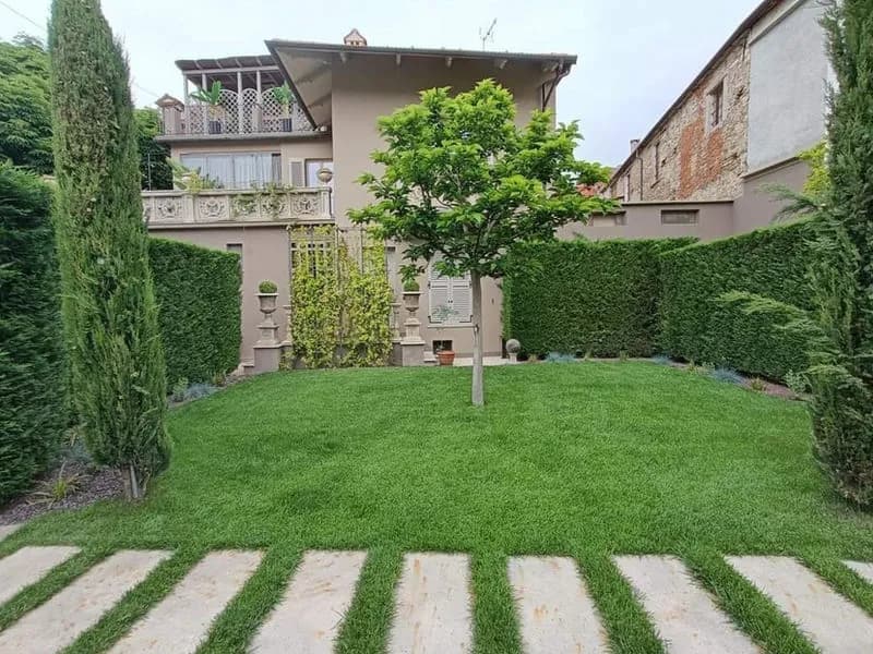 Illuminazione per esterni foto 2